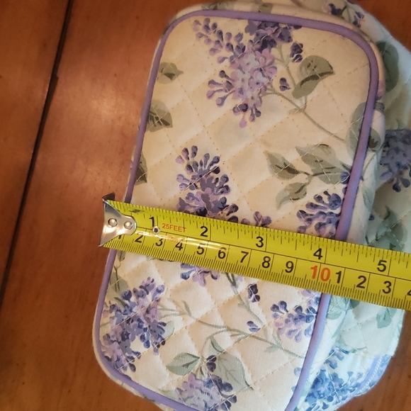 💥HOST PICK💥SMALL FABRIC COSMETIC TRAIN CASE - Picture 3 of 8